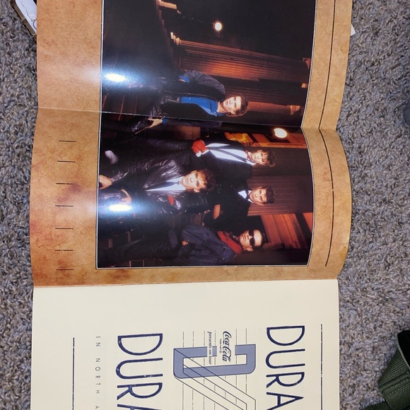 5 different vintage collectors magazines in mint condition. - Picture 6 of 16